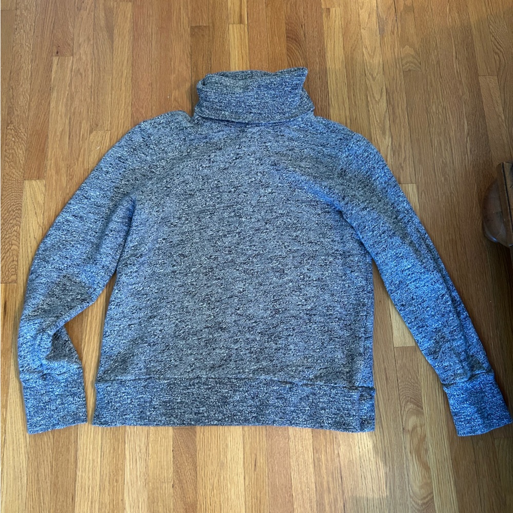 J Crew Heavyweight Turtleneck sweatshirt Size M